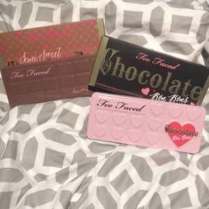 Two faced chocolate eyes shadow pallet eye shadow